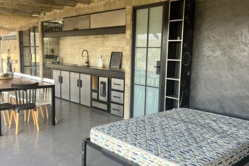 c0b968de-d909-4055-98f6-11fb0e1df657