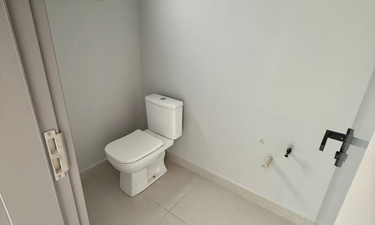 dbdb9441-2b30-425c-8385-4298d0f6d913