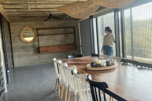 f6257fc6-a4b7-4382-9c52-3b67180d0639