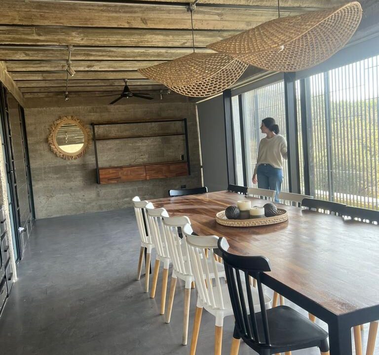 f6257fc6-a4b7-4382-9c52-3b67180d0639