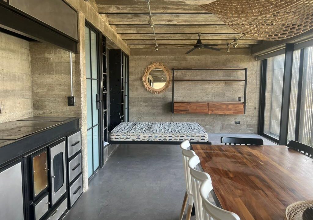 fc990bae-b708-4e4f-b1ae-4e19a5d660e6