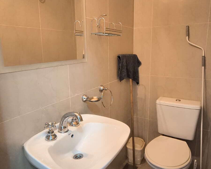 08c2f2eb-37c6-4e50-bf5d-9c0f1bd3ce34