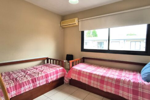 1eeccecb-e787-4527-b874-7211e55ea5d1