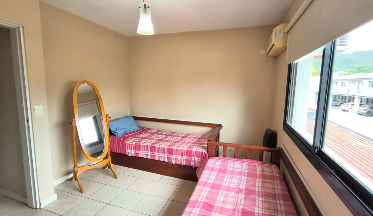 409a0b27-48e4-4bf6-a6c4-e2758876fad0