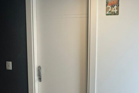 8d0c7954-c246-41ea-b7b3-92758deefbe3