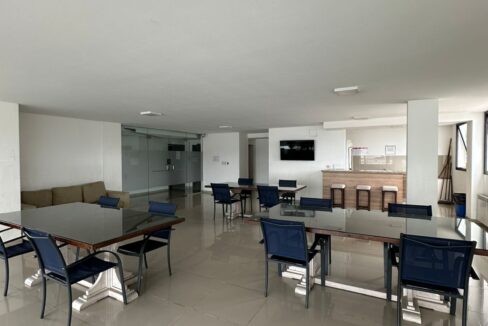 b7834019-59e6-4099-9180-c9034836a4d7