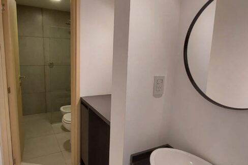 bb605892-d1f3-4d30-8e87-a4318e406242