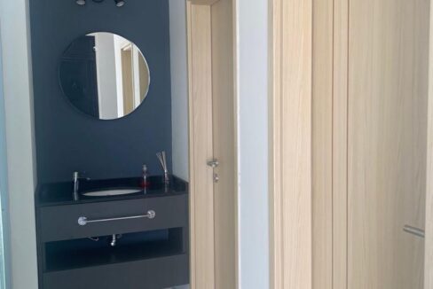 e6790281-219c-4a46-a582-87e914365844