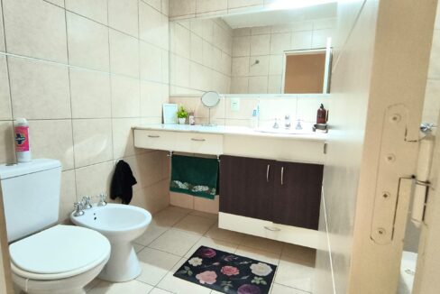 fac0bdd4-f0d3-4929-af13-c05c3227b1ce