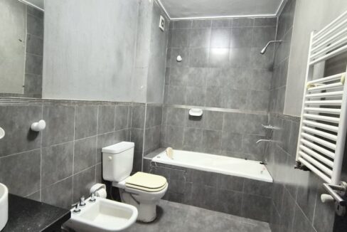 4aadf69b-d653-4e14-9f5c-c47c26323fdf