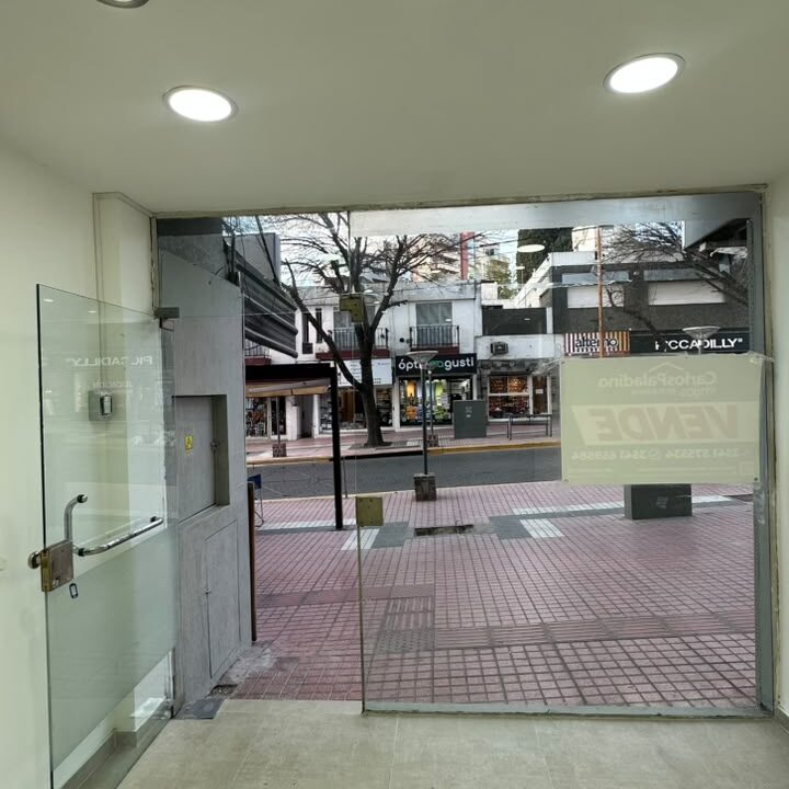 6b31051f-d7c1-43ad-a884-c472d42132f9