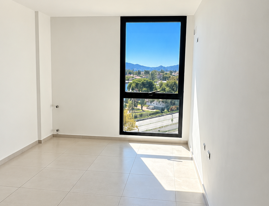 Apartamento minimalista con vistas panorámicas