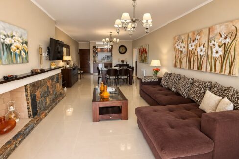 79ea1679-7ba5-482c-89bb-b8770a932edc
